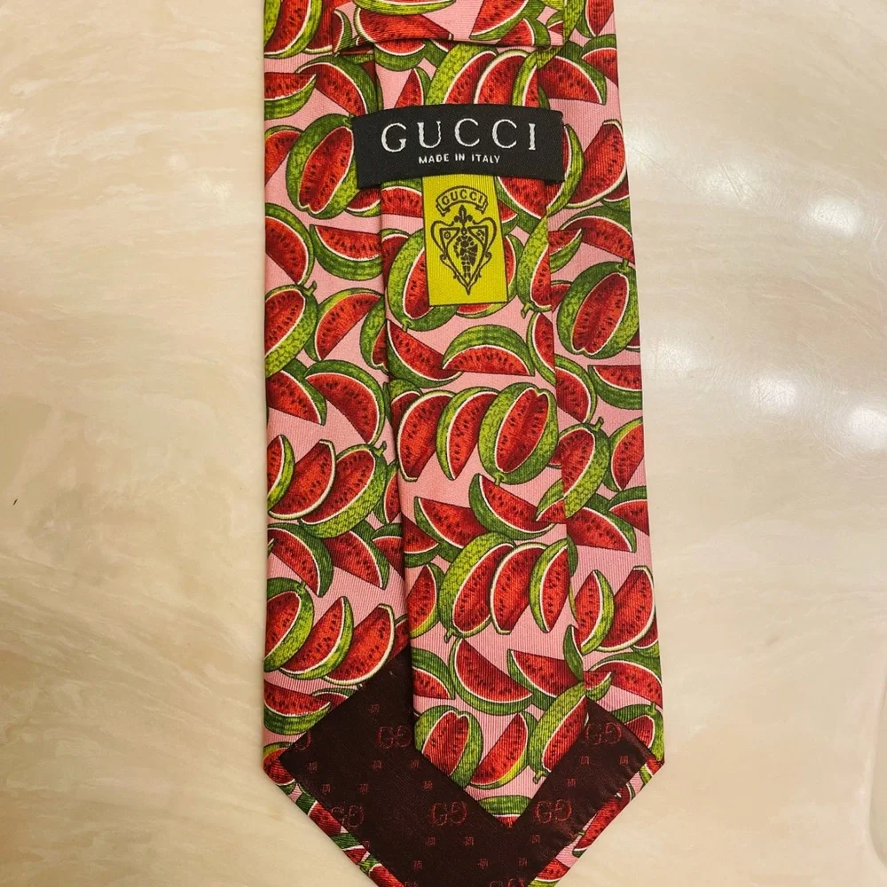 Gucci watermelon tie vintage nwot. Fun tie. Very rare tie